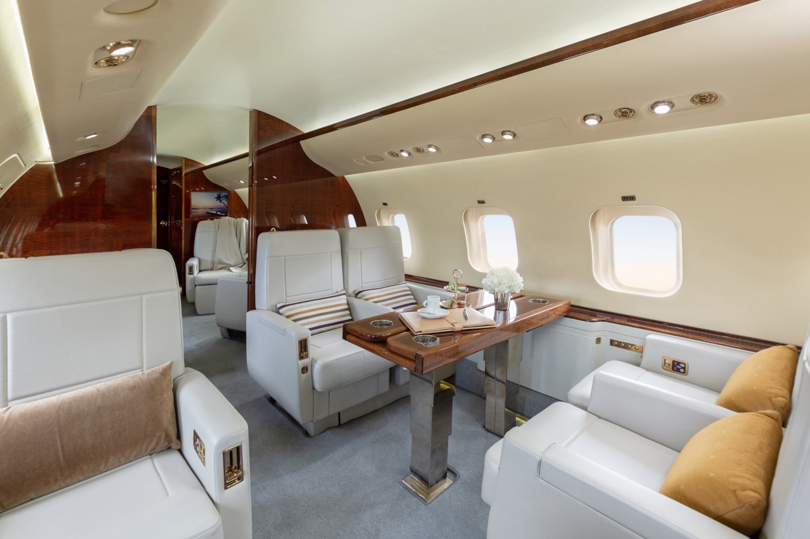 Bombardier Global Express XRS LX-GOL | Private Jet | Global Jet